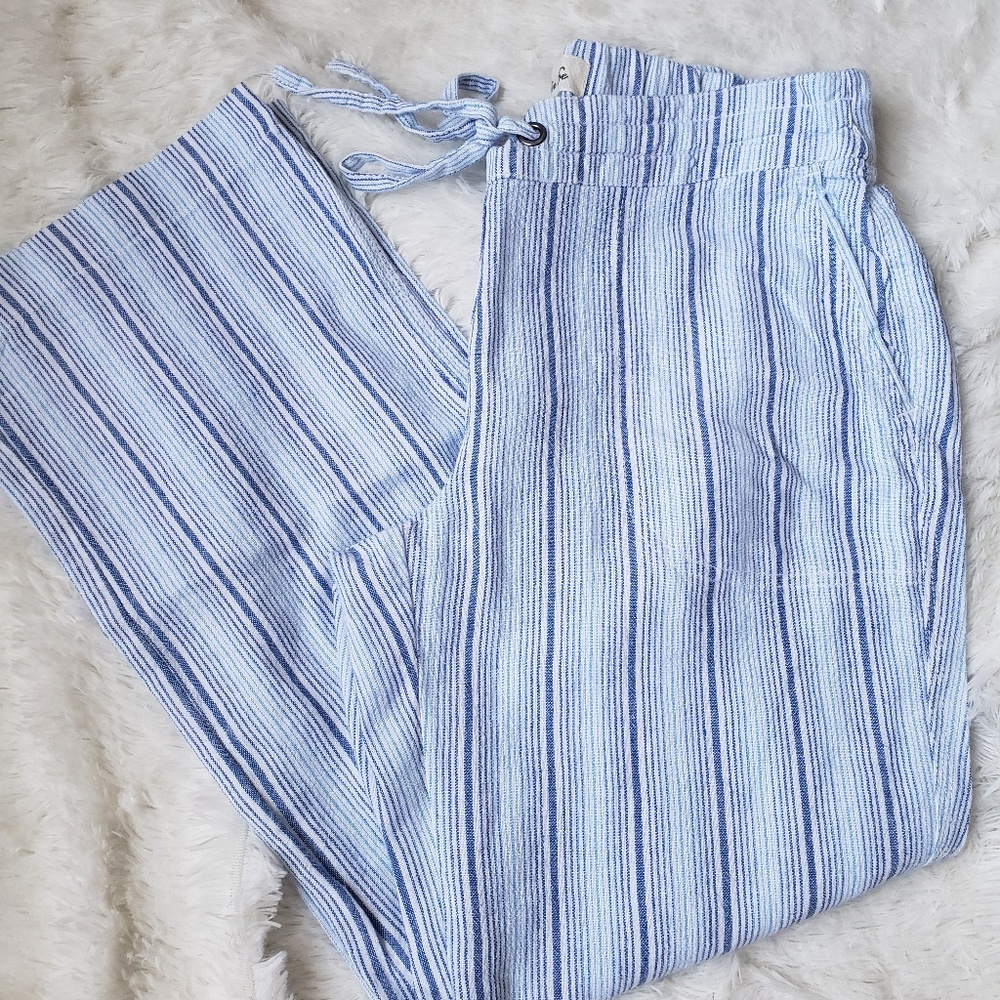 Cute blue and white strip pants
